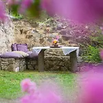 To Archontiko 4* סטאברופולי