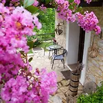 To Archontiko Guesthouse Villa 4* Stavroupoli