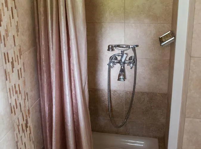 To Archontiko Guesthouse Villa Guest house Stavroupoli