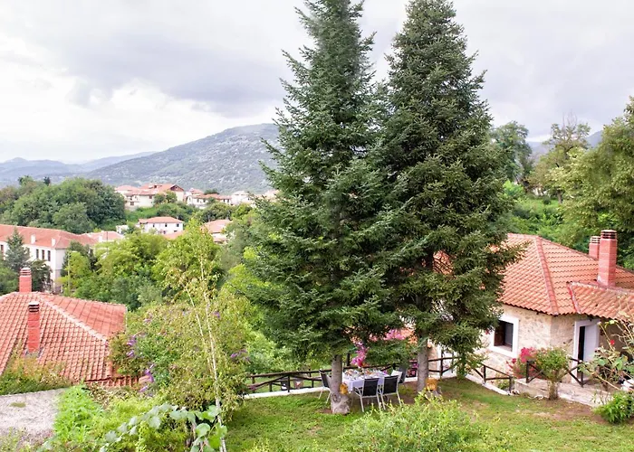 To Archontiko Къща за гости 4*